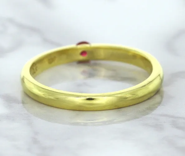 0.10ct Round Ruby Ring in 18K Yellow Gold
