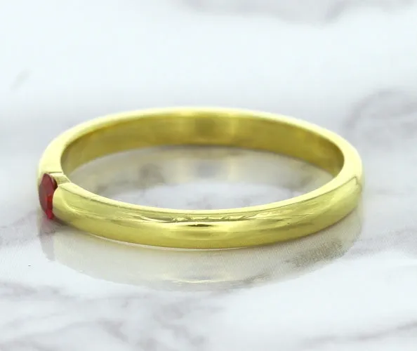 0.10ct Round Ruby Ring in 18K Yellow Gold