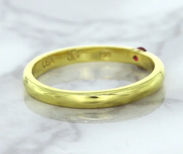 0.10ct Round Ruby Ring in 18K Yellow Gold