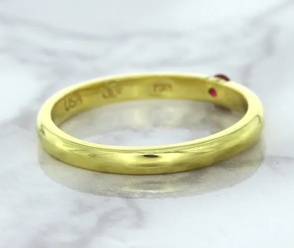 0.10ct Round Ruby Ring in 18K Yellow Gold