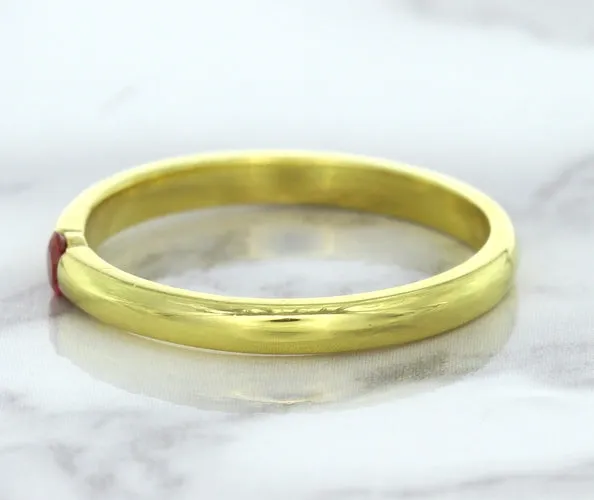0.10ct Round Ruby Ring in 18K Yellow Gold
