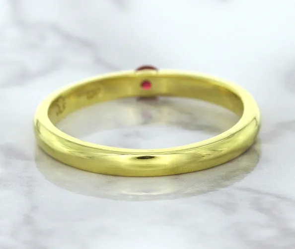 0.10ct Round Ruby Ring in 18K Yellow Gold