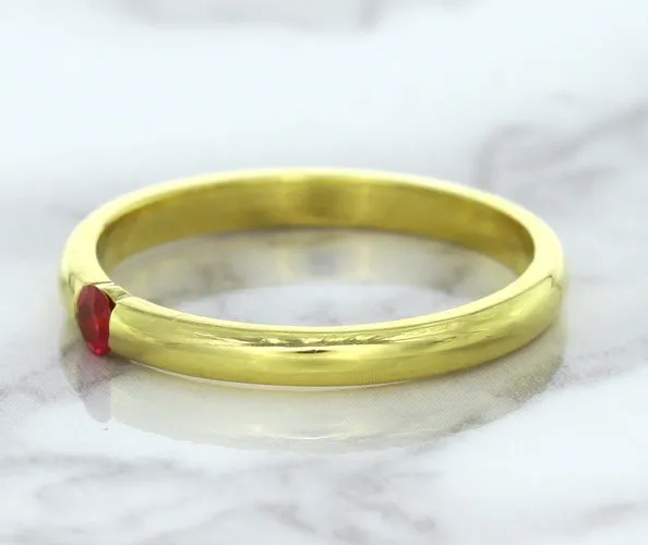 0.10ct Round Ruby Ring in 18K Yellow Gold