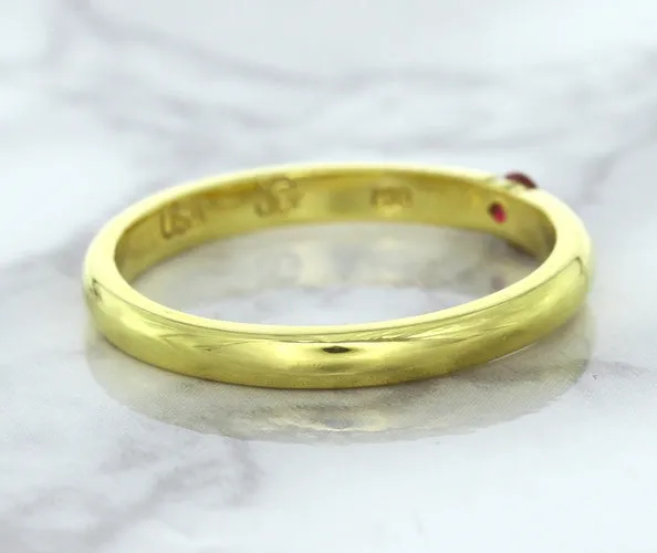 0.10ct Round Ruby Ring in 18K Yellow Gold