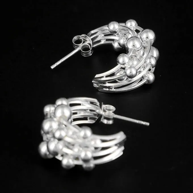 1 Pair 925 Sterling Silver Moving Ball Bali Hoop Earrings