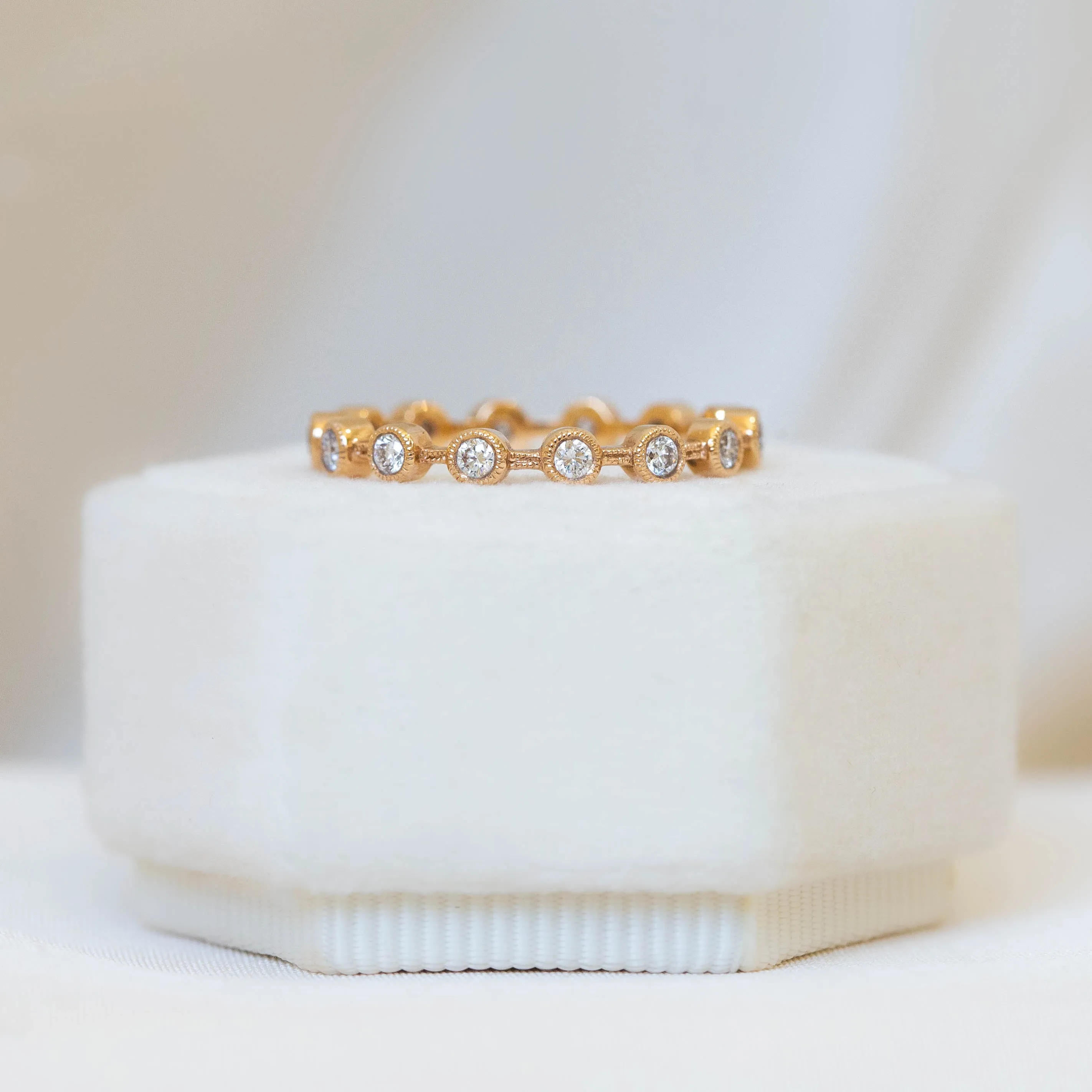 14kr Bezel-Set Diamond Stackable Wedding Band