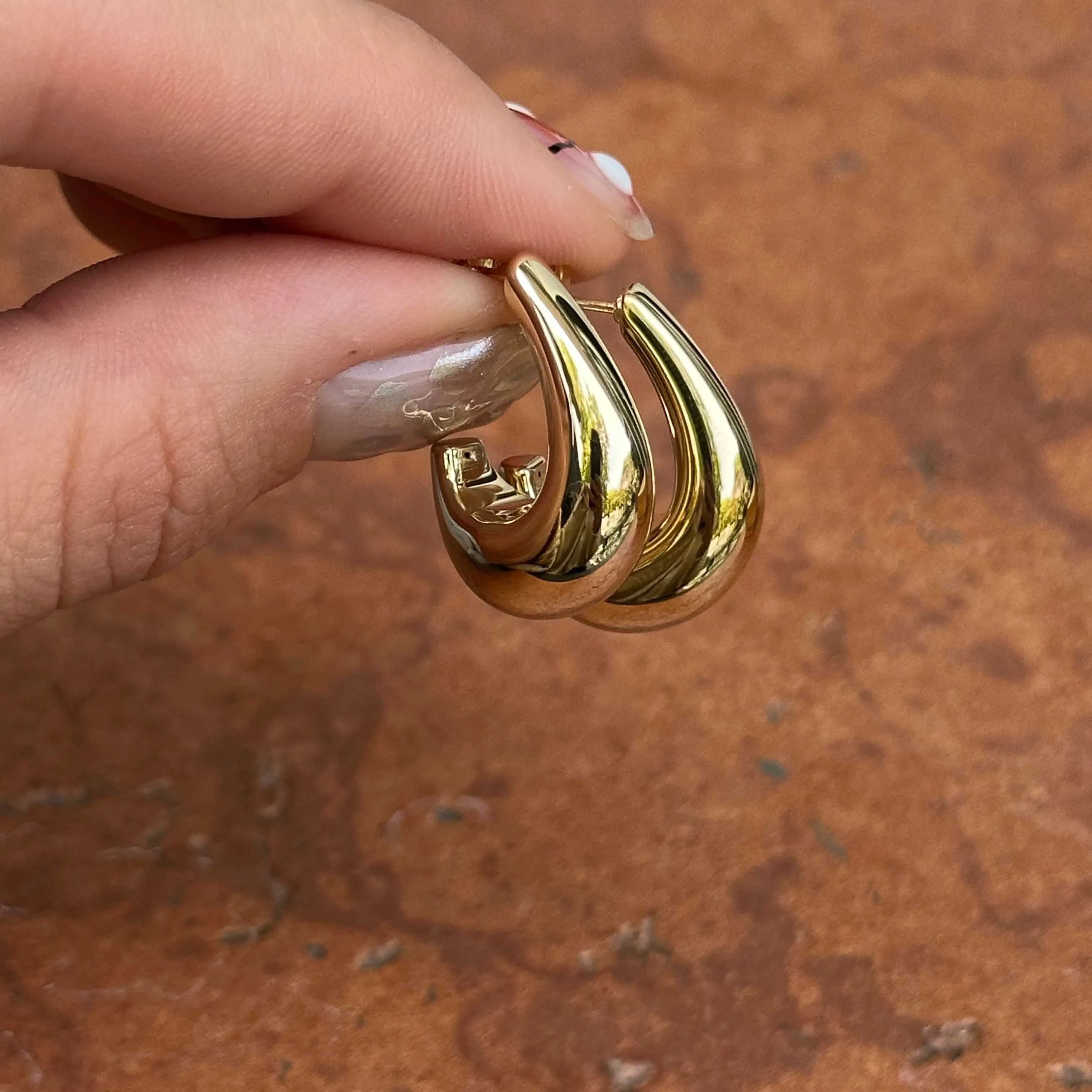 14KT Yellow Gold Tapered J-Shape Hoop Earrings