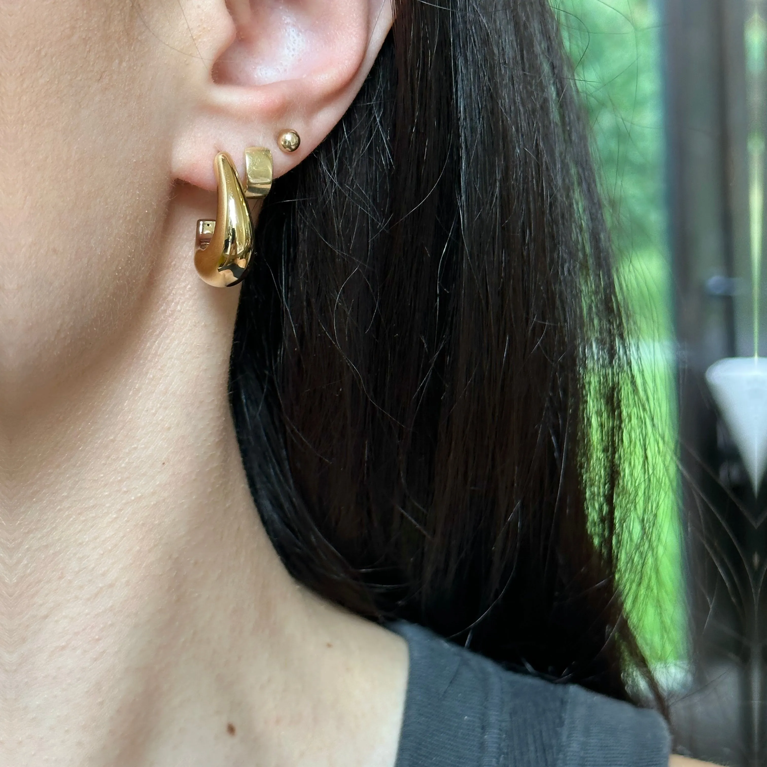 14KT Yellow Gold Tapered J-Shape Hoop Earrings