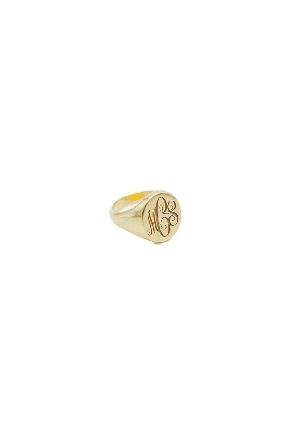 18K Yellow Gold Oval Signet Ring with Hand Engraved Customization