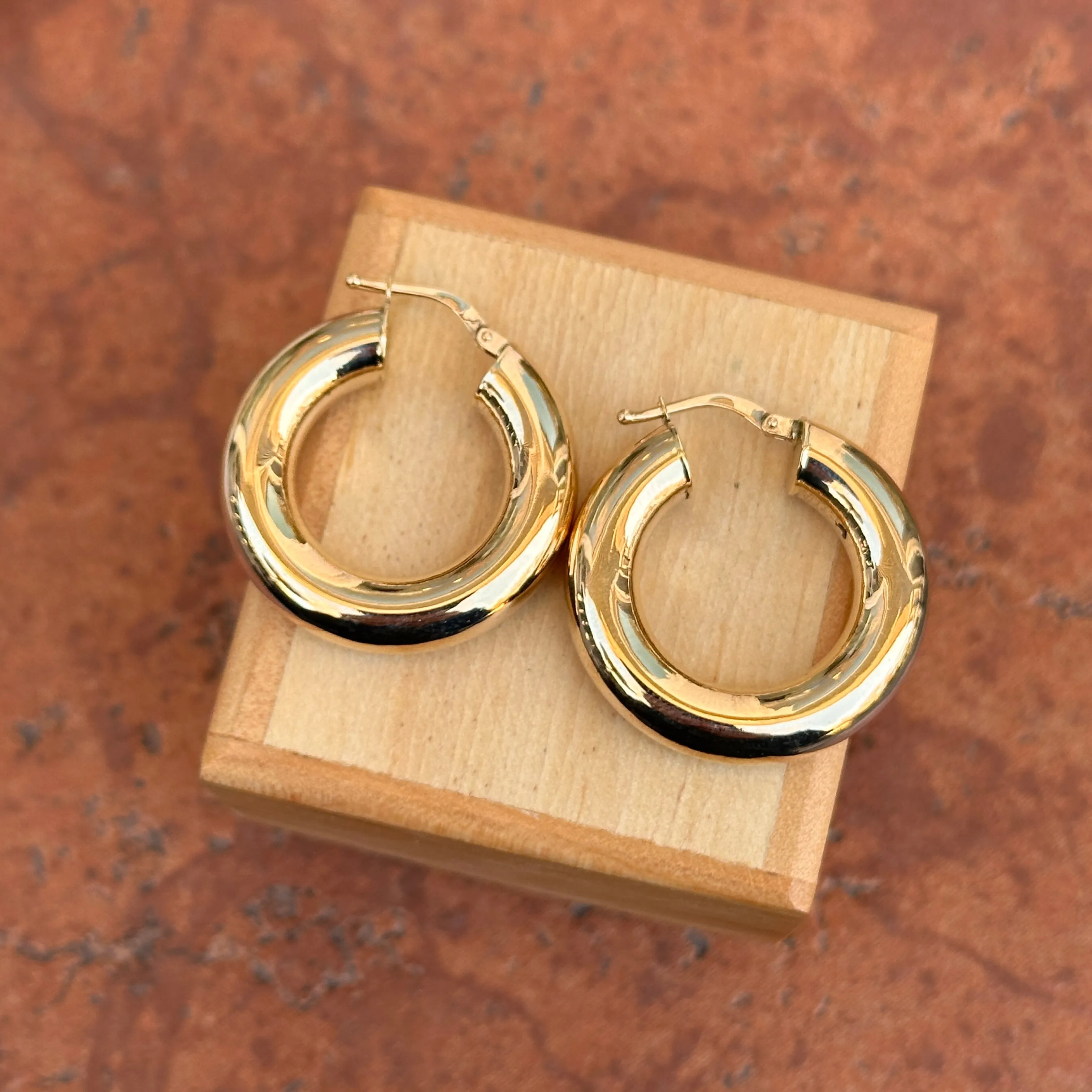 18KT Yellow Gold 6mm Tube Round Hoop Earrings 27mm
