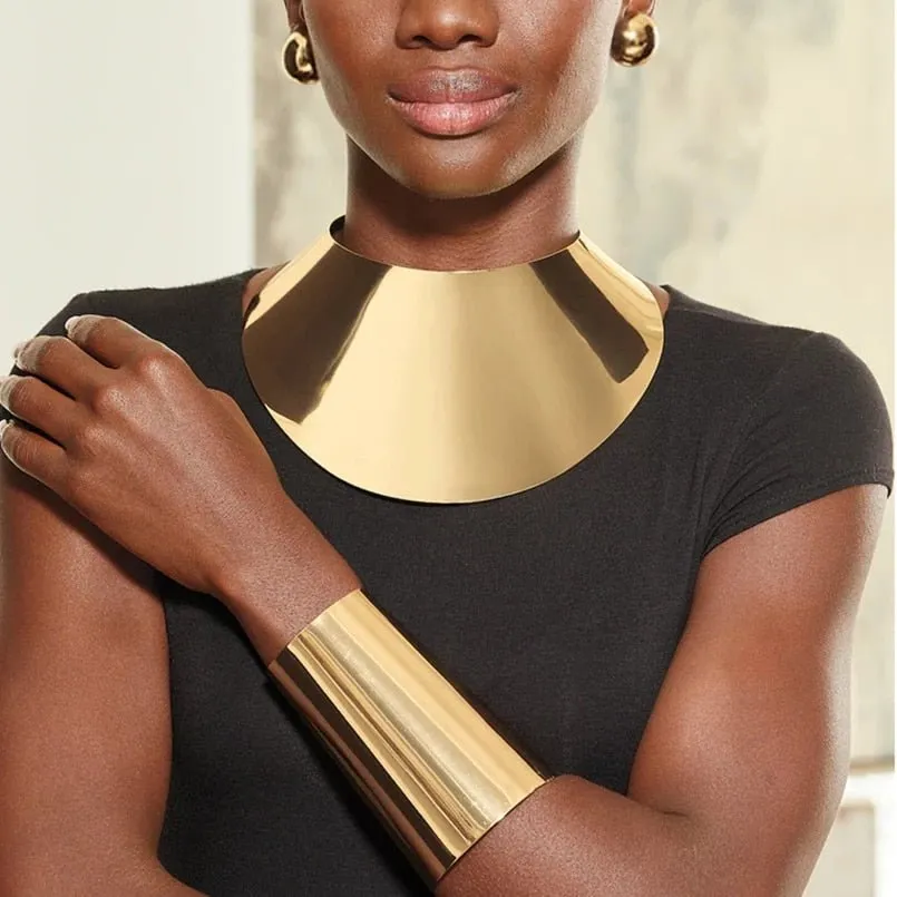 African Bib Chokers