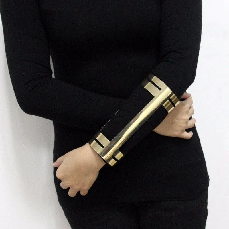 African Bib Chokers