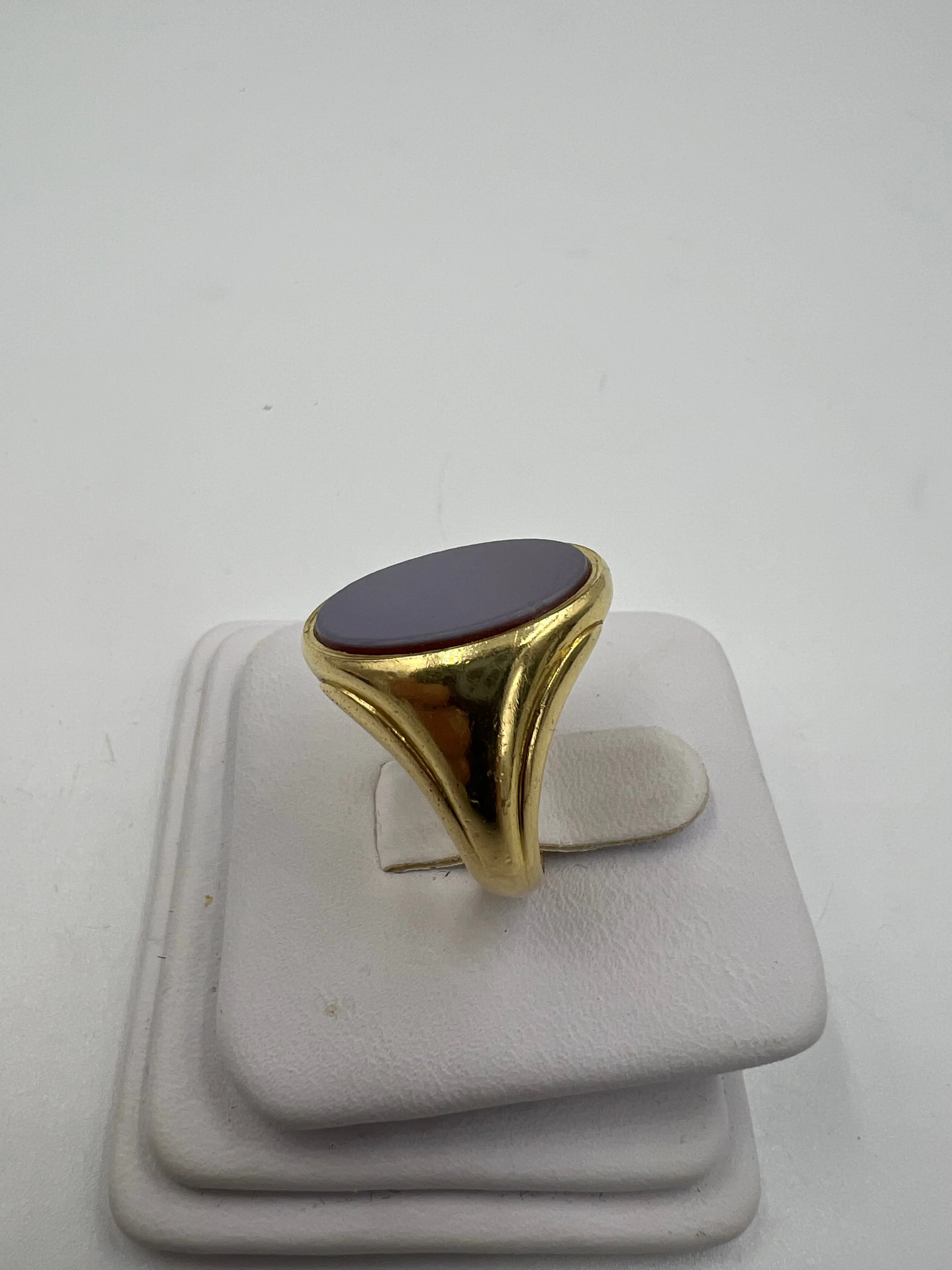 Antique Sardonyx Signet 18k Yellow Gold Ring Circa 1910