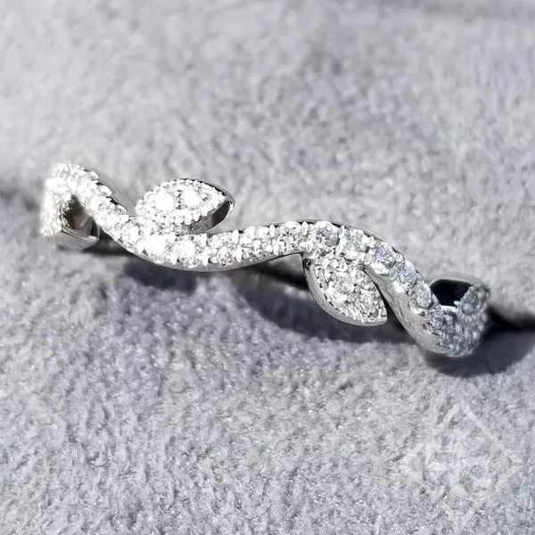 Artcarved Diamond Encrusted Leaf and Vine Accent Stackable Band