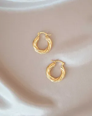 Ava Hoops