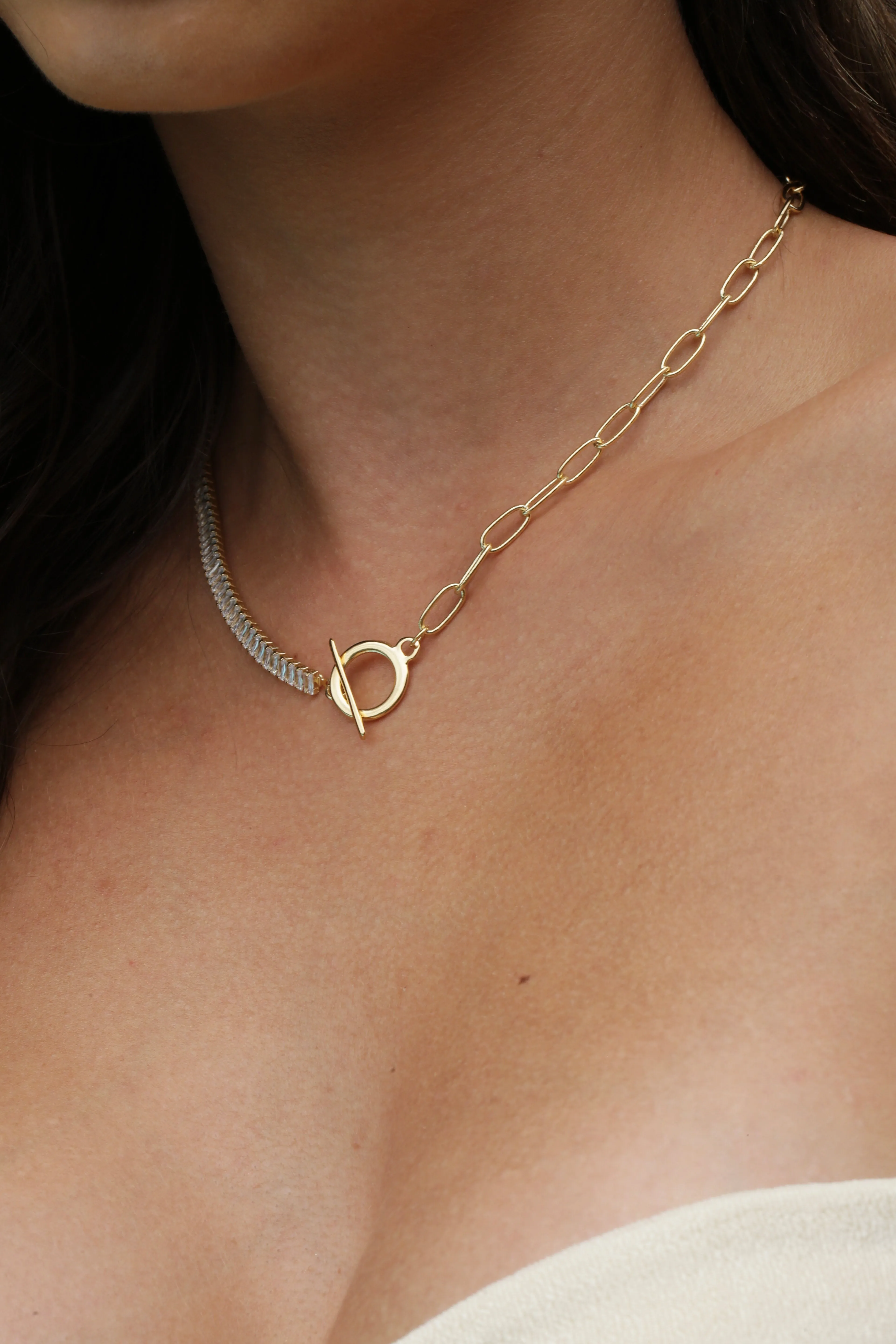 Bella Necklace