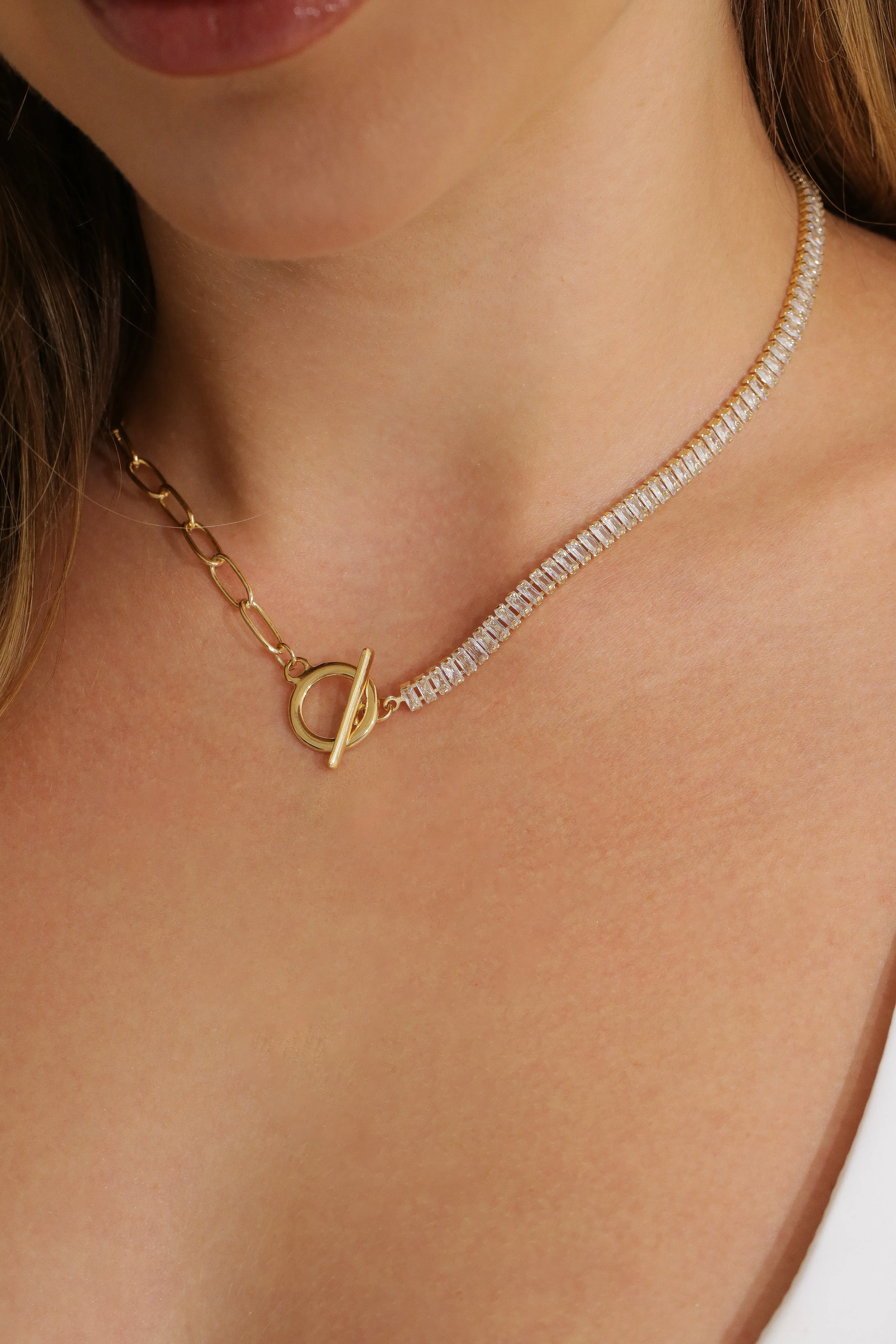 Bella Necklace