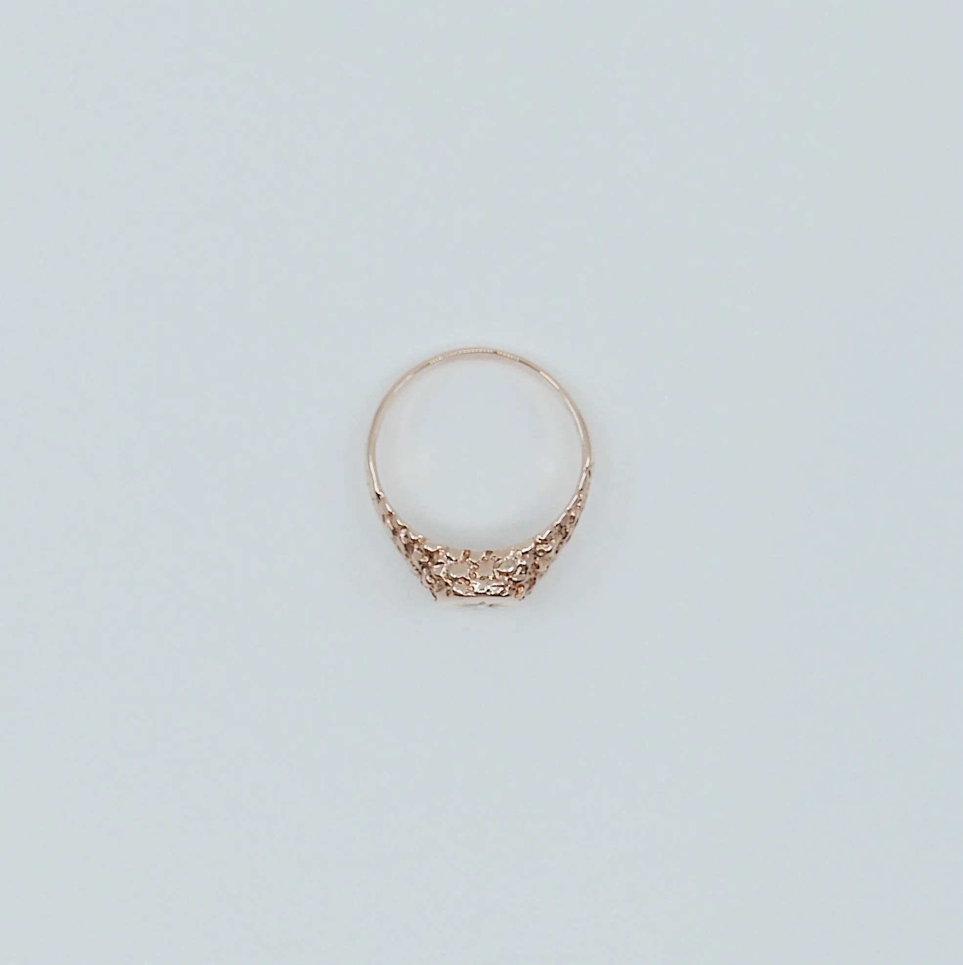 Bella Signet Ring