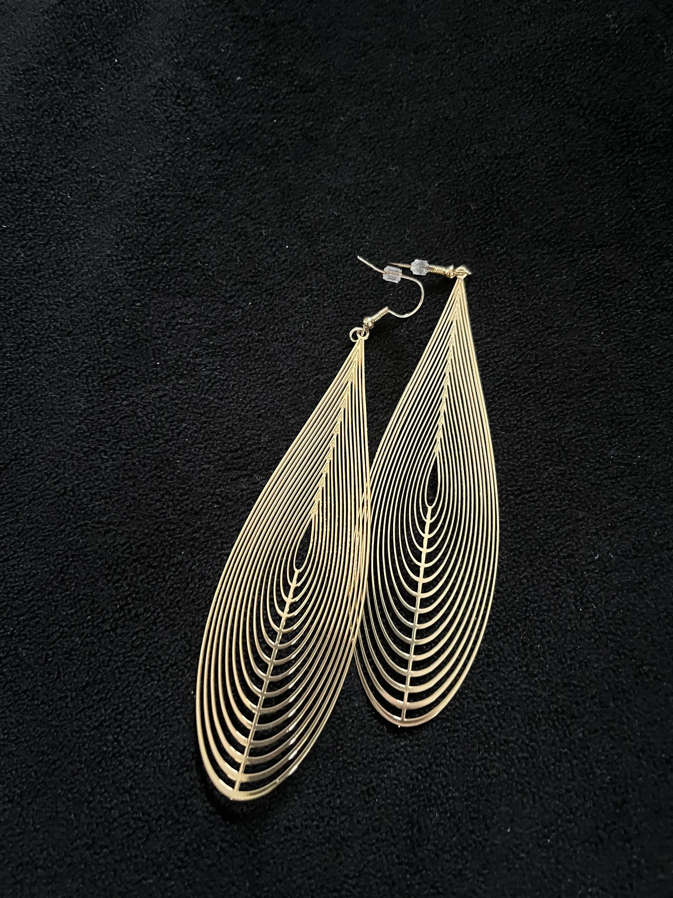 Big gold earrings , lightweight thin large  gold earrings , drop earring , gold statement earrings , chunky gold metal earrings gold pierced