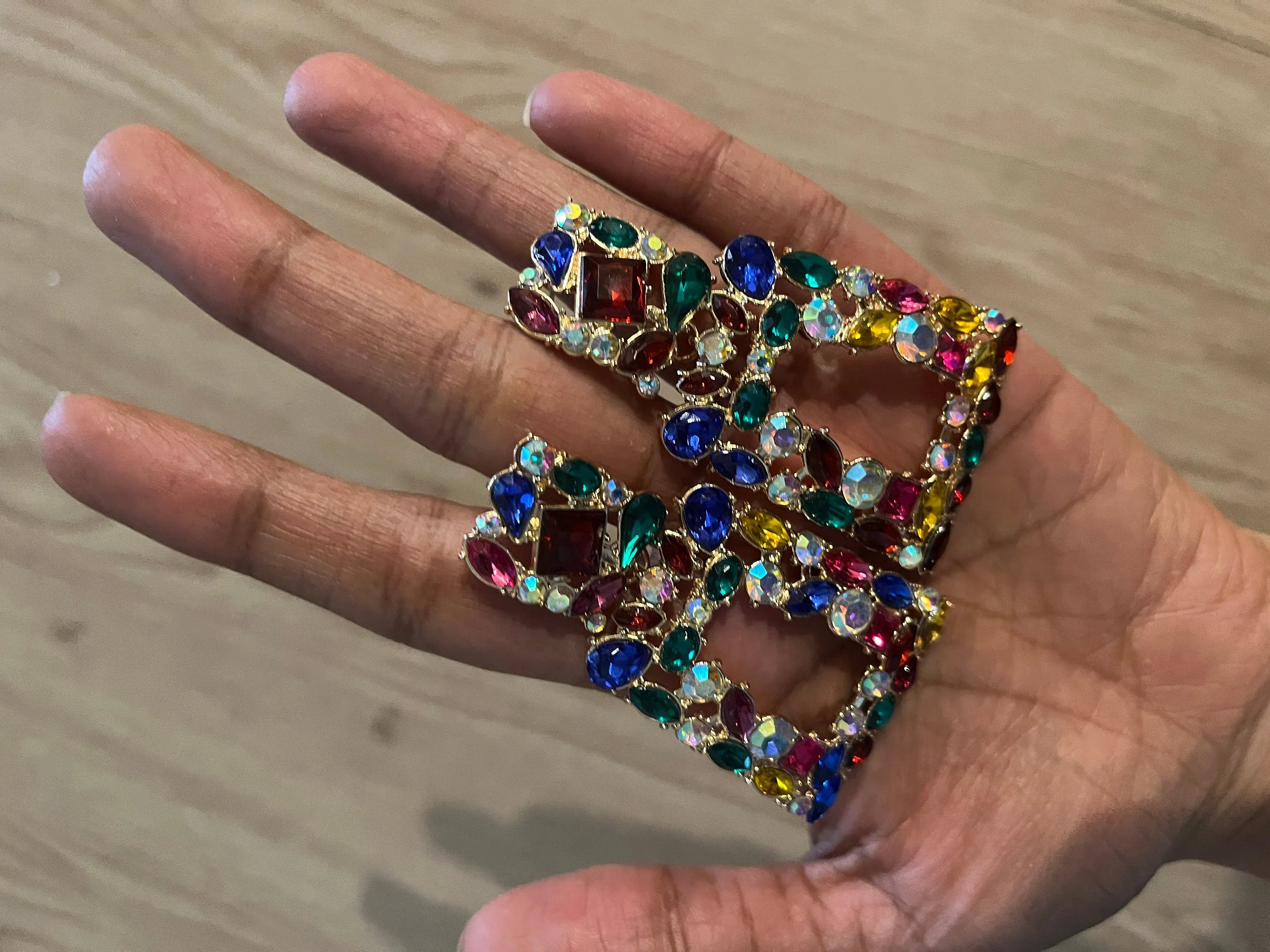 Big Multicolor earring , multicolored earrings , big crystal earrings , big red earrings , big blue earrings , green blue red pink earrings