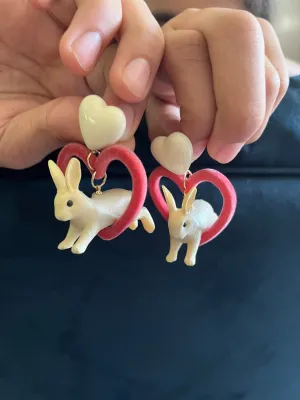 Bunny earrings , bunny rabbit earrings ,big  rabbit heart earrings , cute earrings , fuchsia earrings ,big  heart earrings , acrylic earring