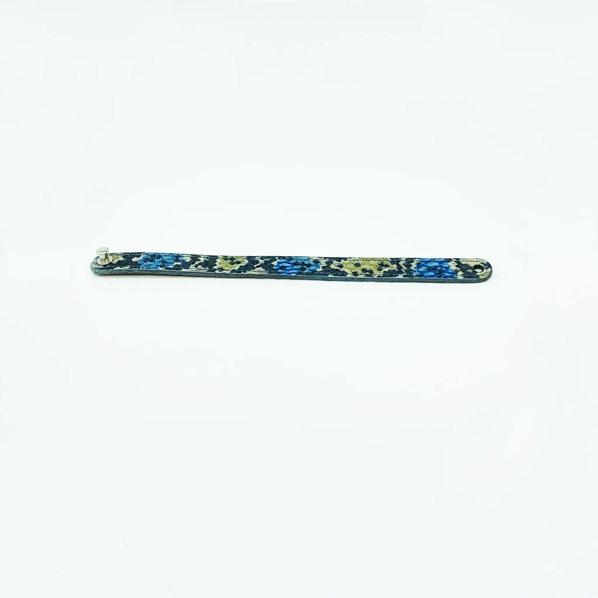 CA Amazon Rainbow Water Snake Single Collar Button Bracelet
