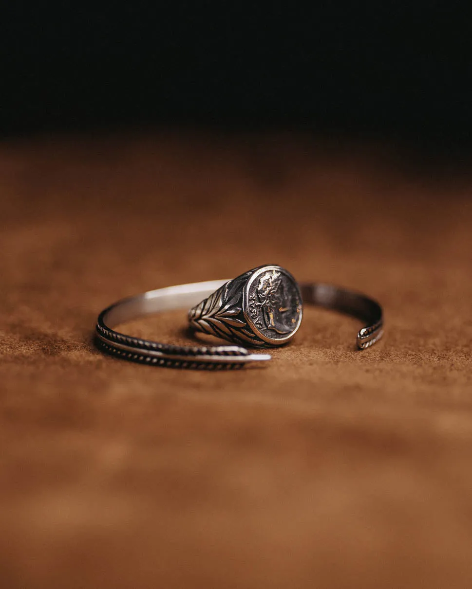 Caesar Ring