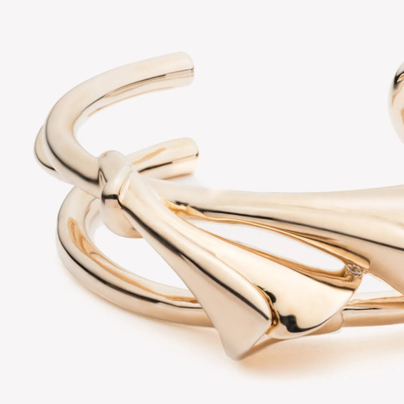 CALLA LILY CUFF