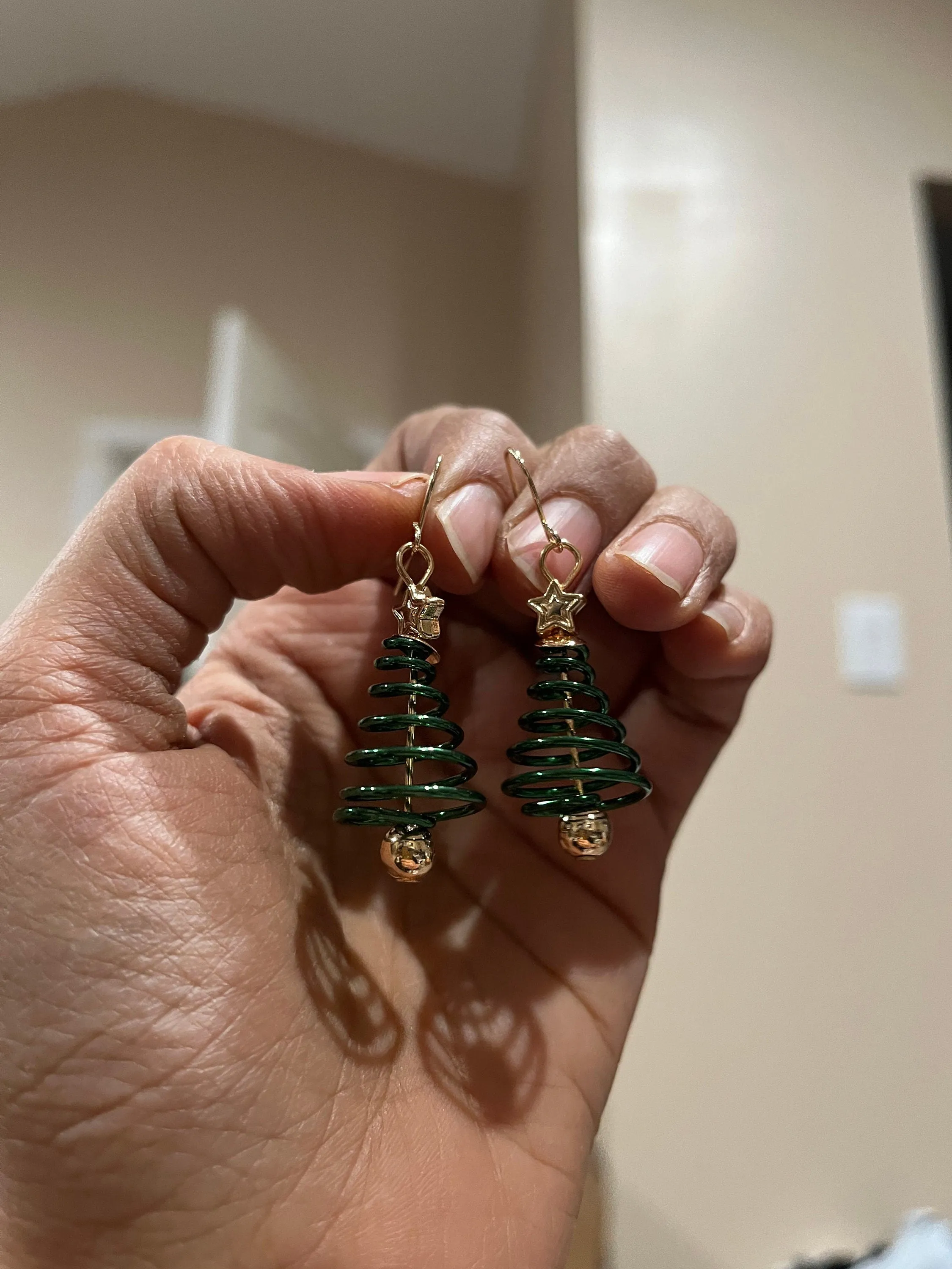 christmas tree earrings , green earrings Gift star earrings , green holiday earrings , dark green earrings, long green earrings