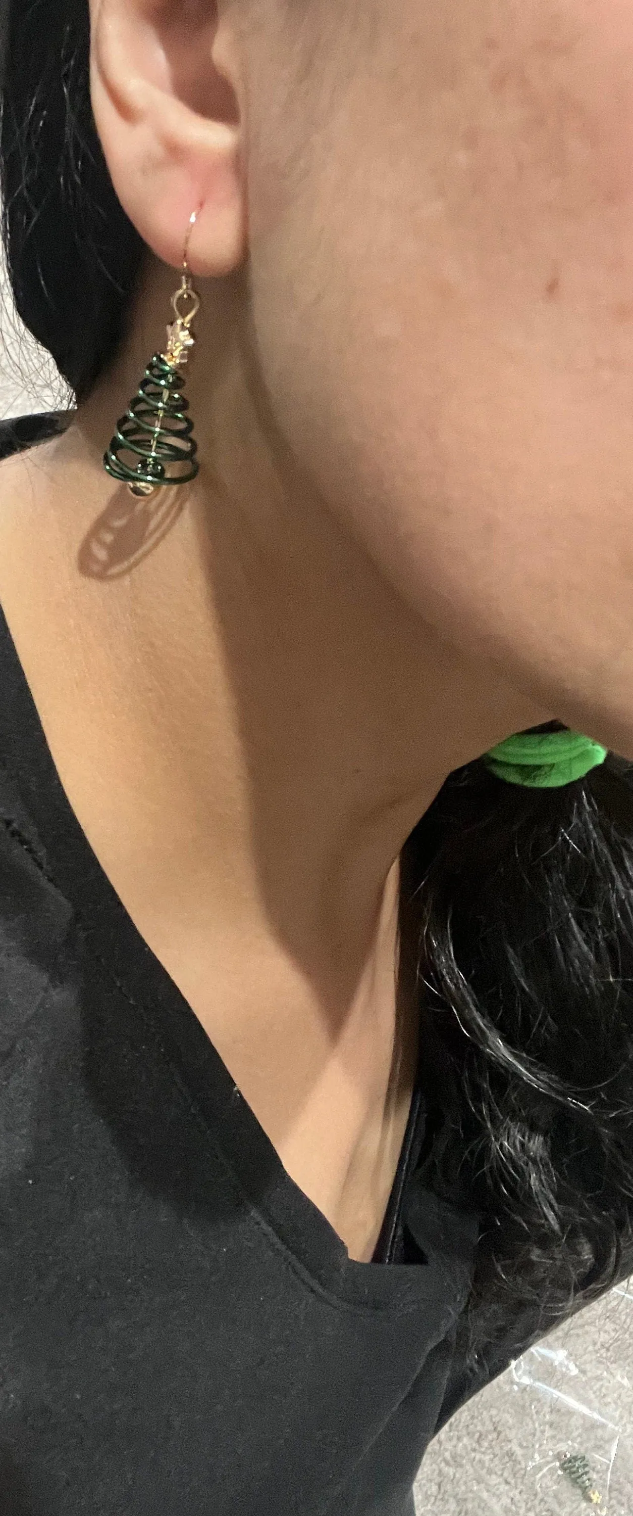 christmas tree earrings , green earrings Gift star earrings , green holiday earrings , dark green earrings, long green earrings