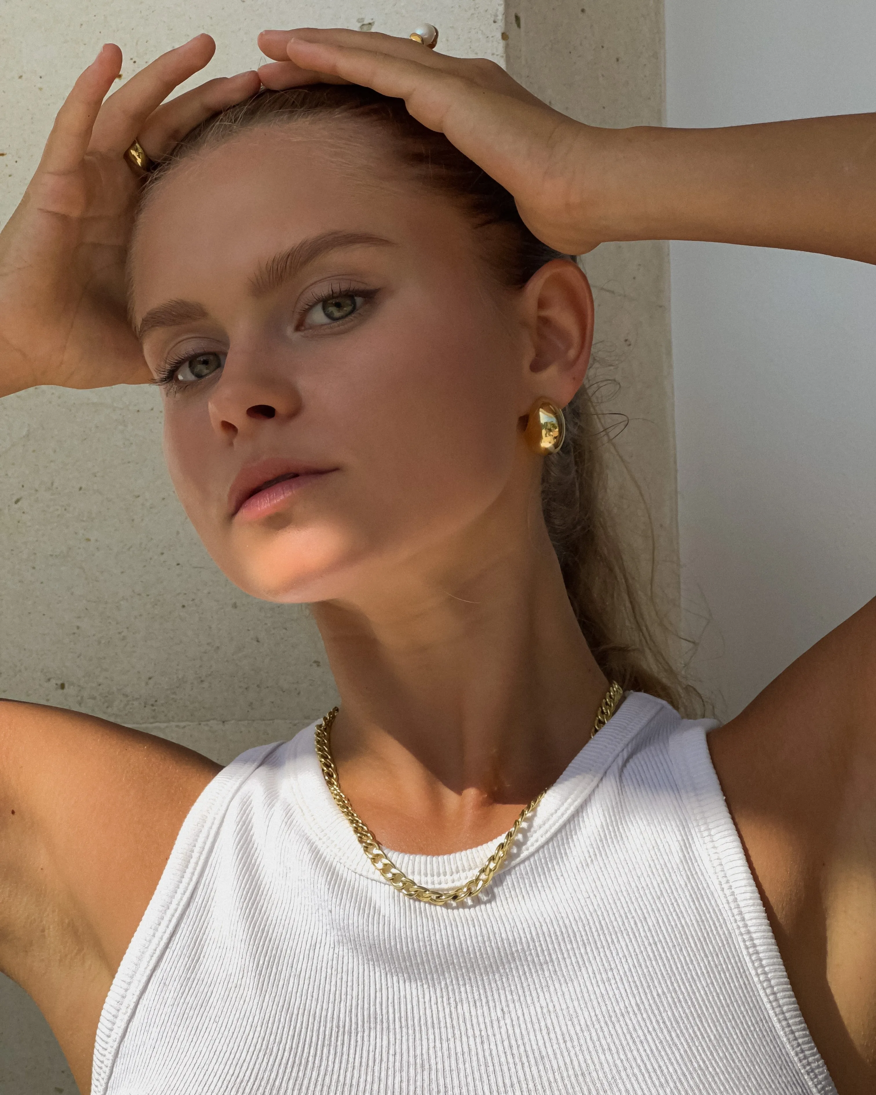 CHUNKY GOLD HOOPS