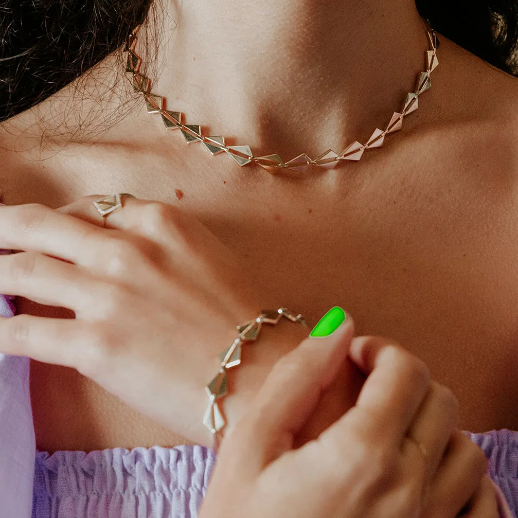 Cipresso Infinity Choker