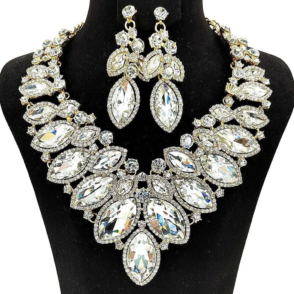 Clear Oblong Chunky Statement Necklace Set | She She's Closet