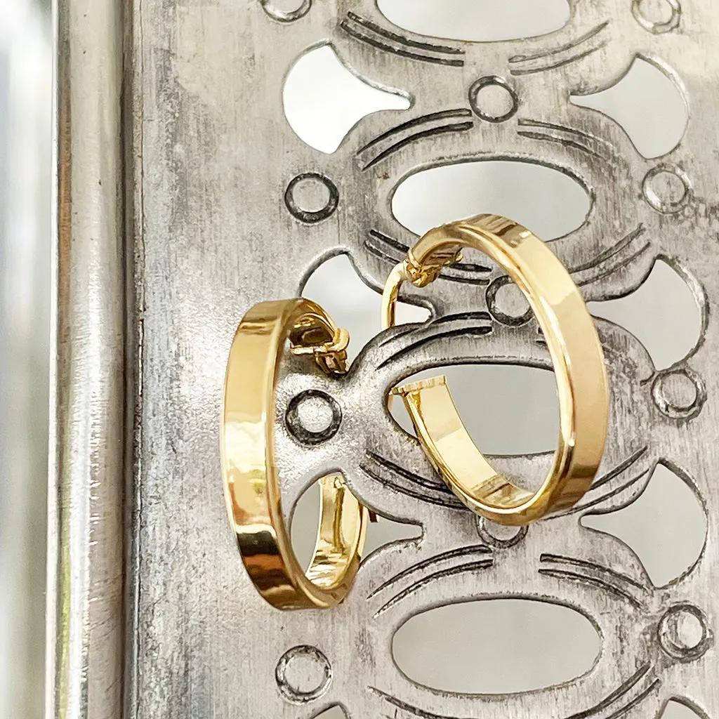 Contemporary Solid Flat Fronted Hoops 15mm