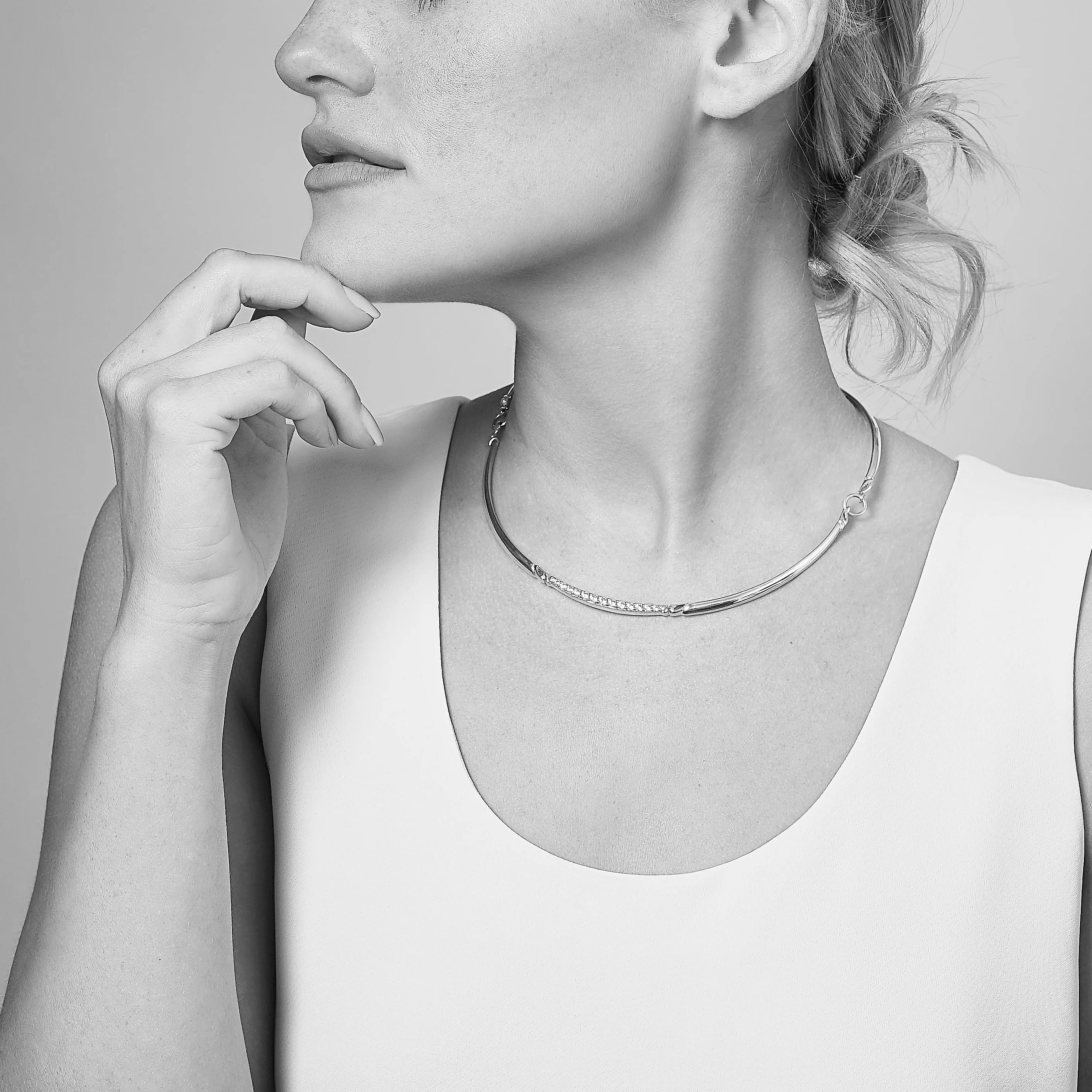 Crescent Pavé Choker - 18K Gold Vermeil   CZ Blanc