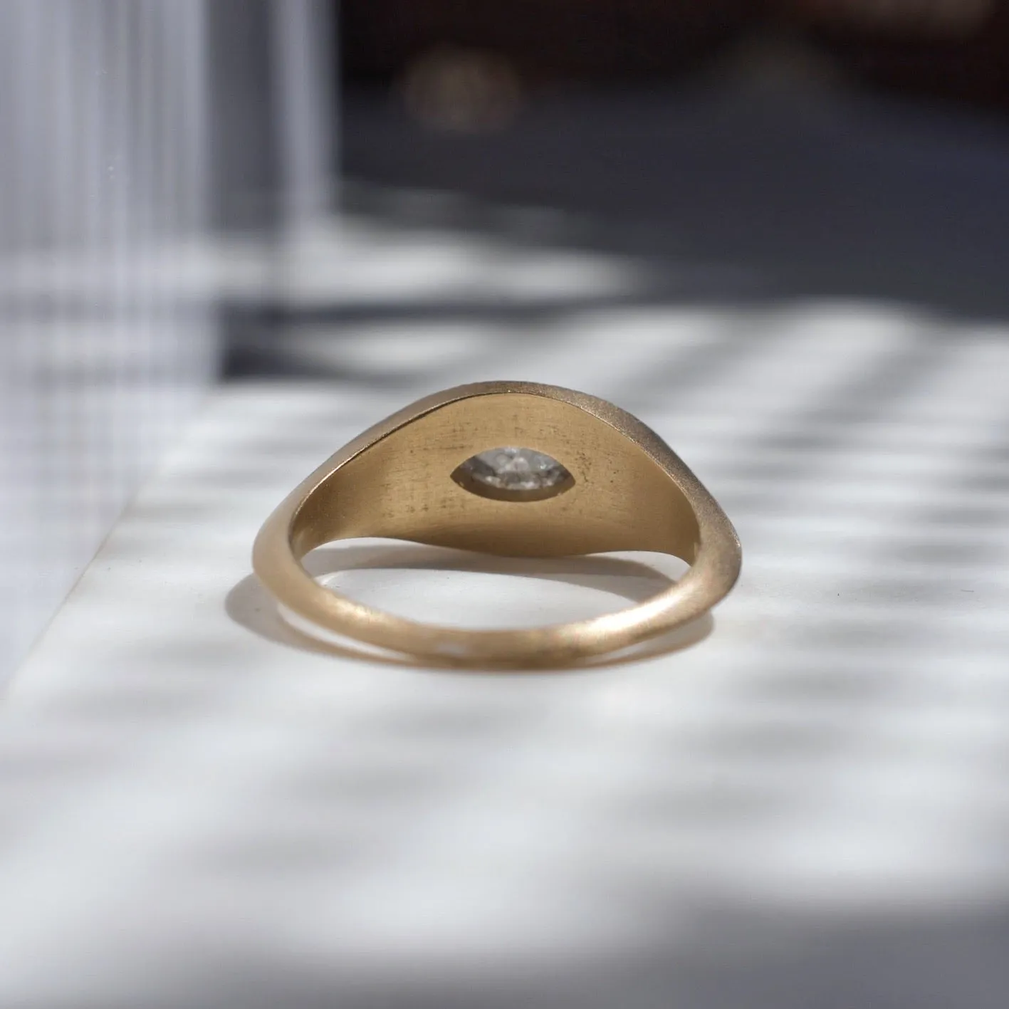 Deco Eye Signet 2