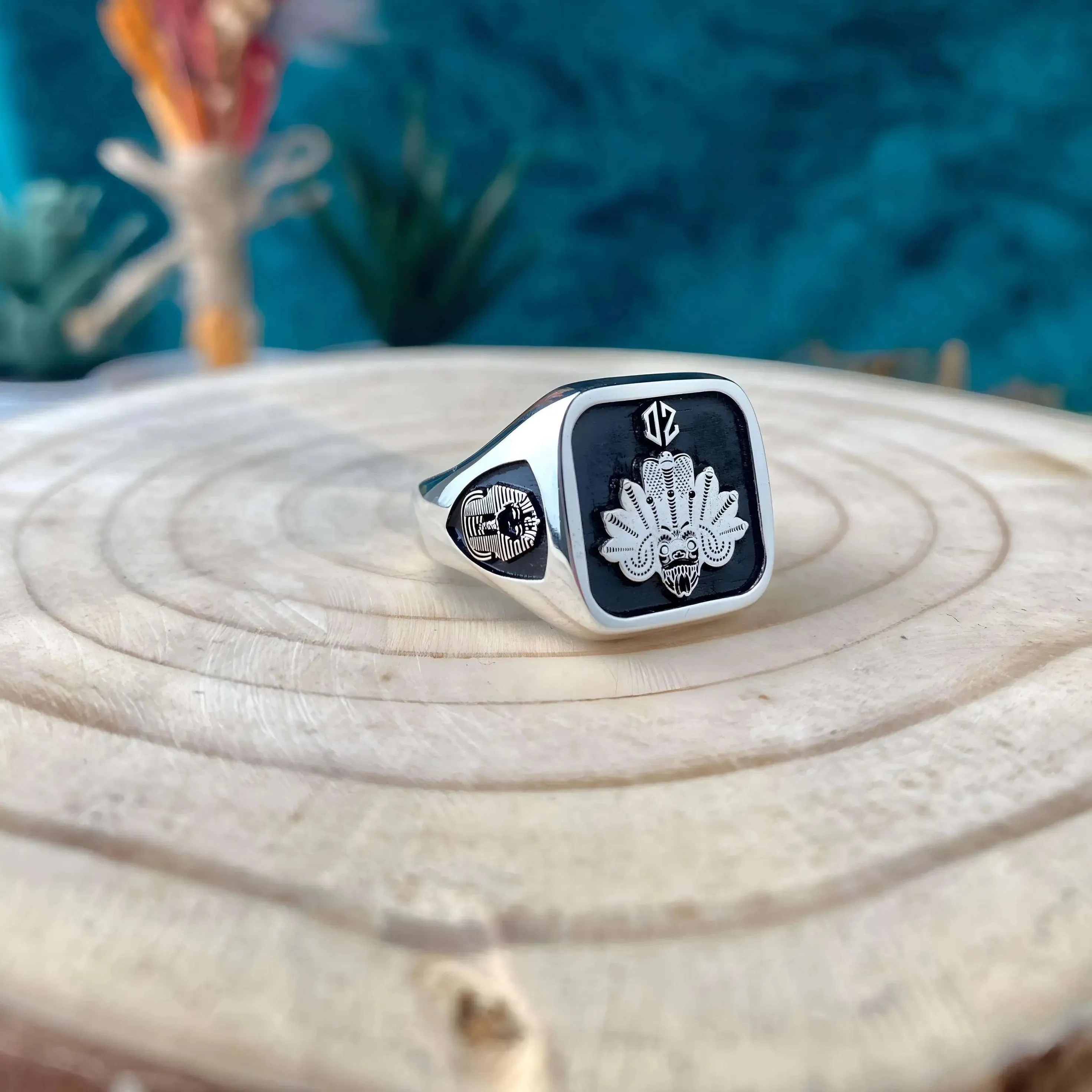 Design Your Own Custom Signet Ring