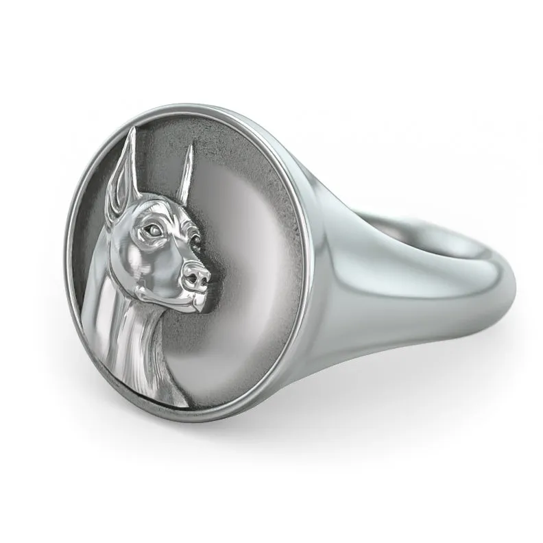 Doberman Pinscher Classic Round Signet Ring