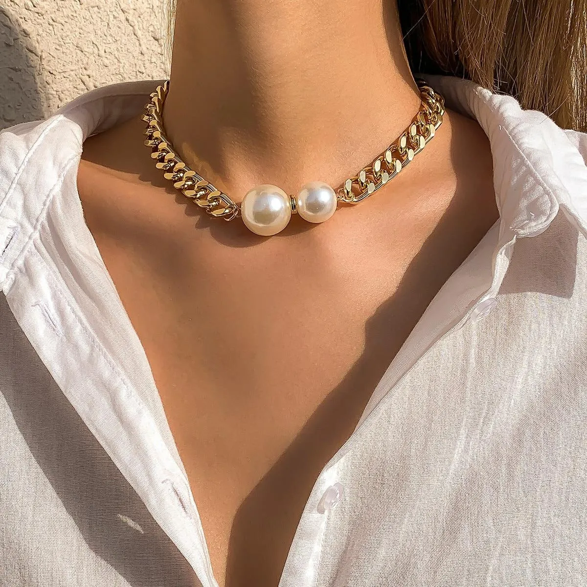 European and American Fashion Smooth Cuban Chains Necklaces Women Gothic Round Pearl Pendant Necklace Girl Choker Jewellery Gift