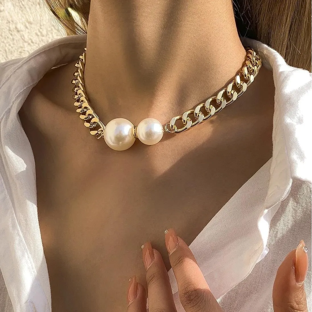 European and American Fashion Smooth Cuban Chains Necklaces Women Gothic Round Pearl Pendant Necklace Girl Choker Jewellery Gift