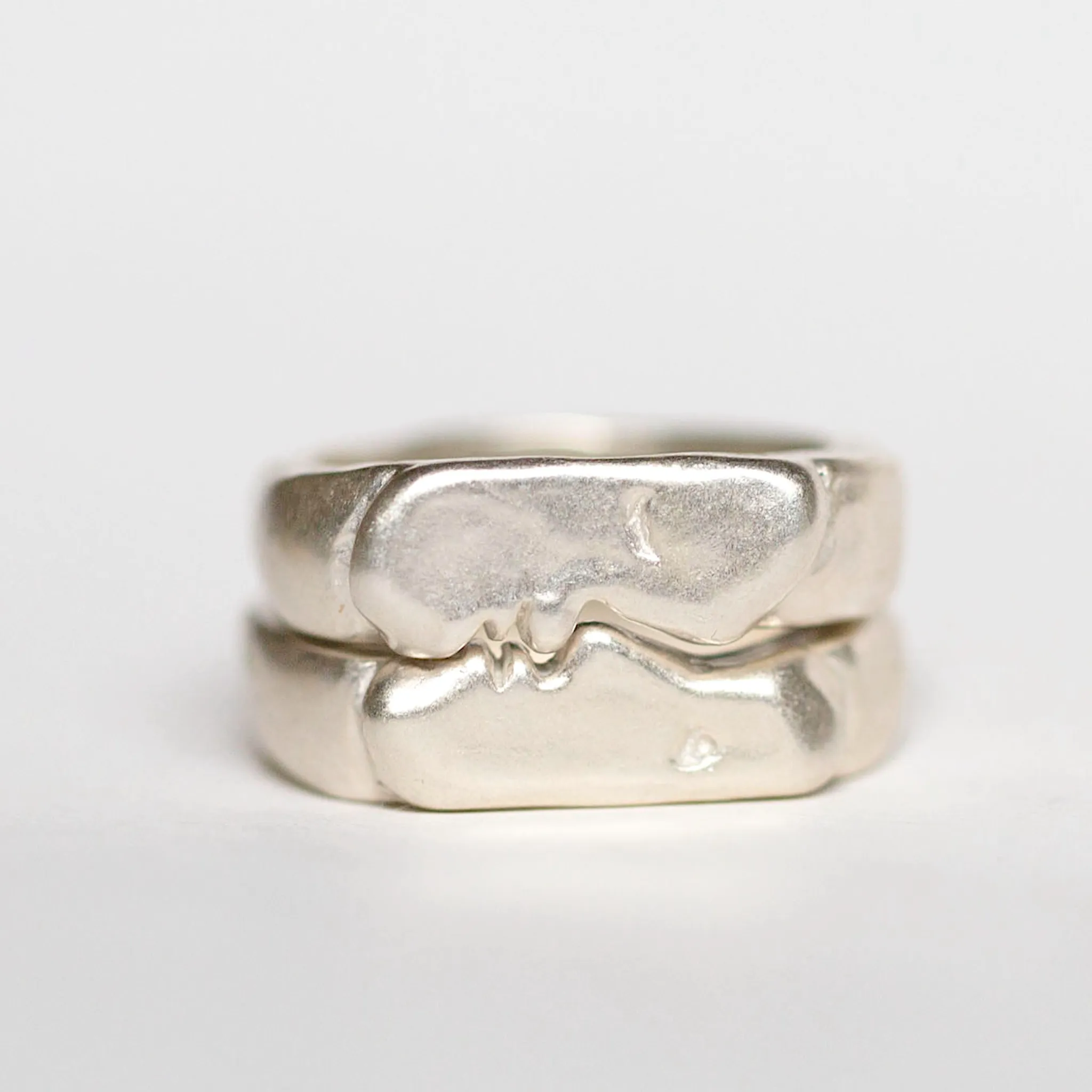 Kiss Rings, Silver