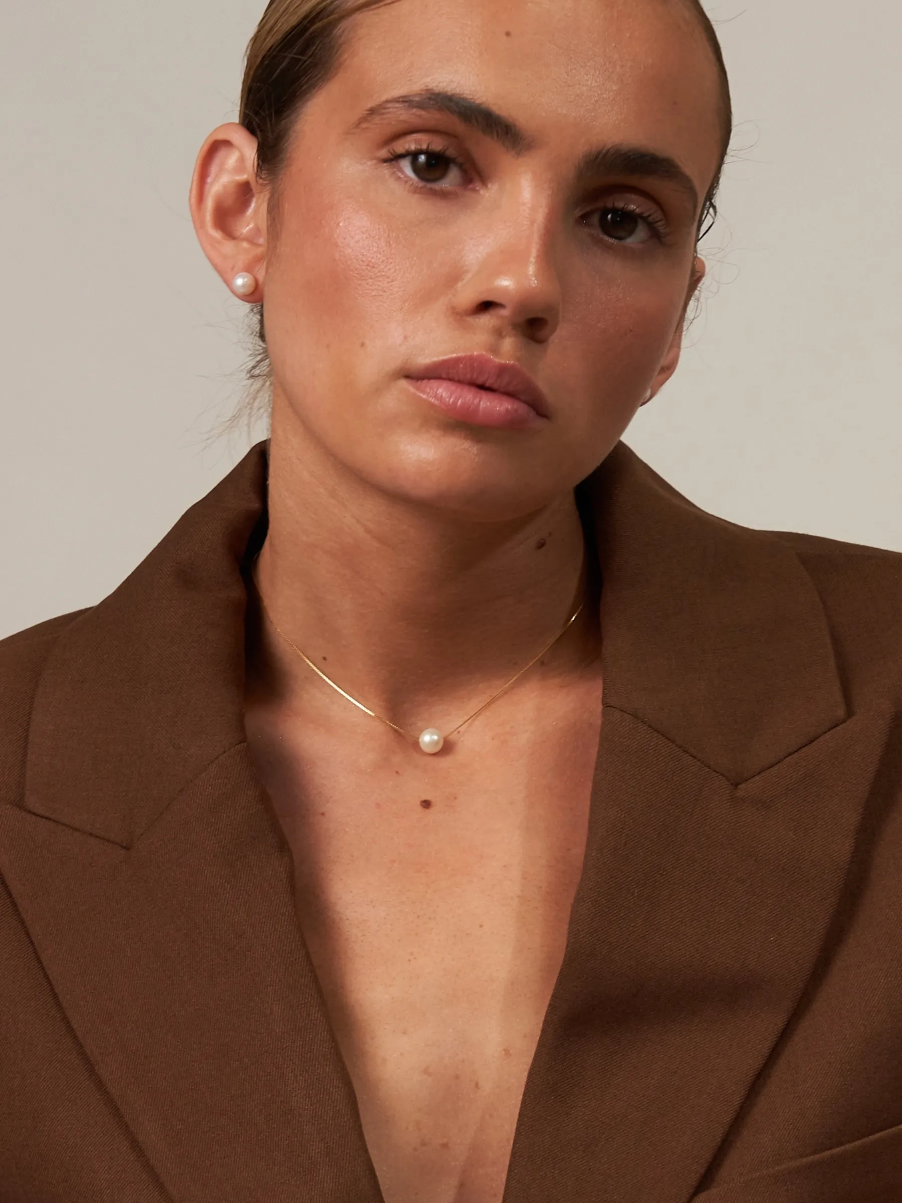 Laura | Adjustable Single Pearl Choker Necklace