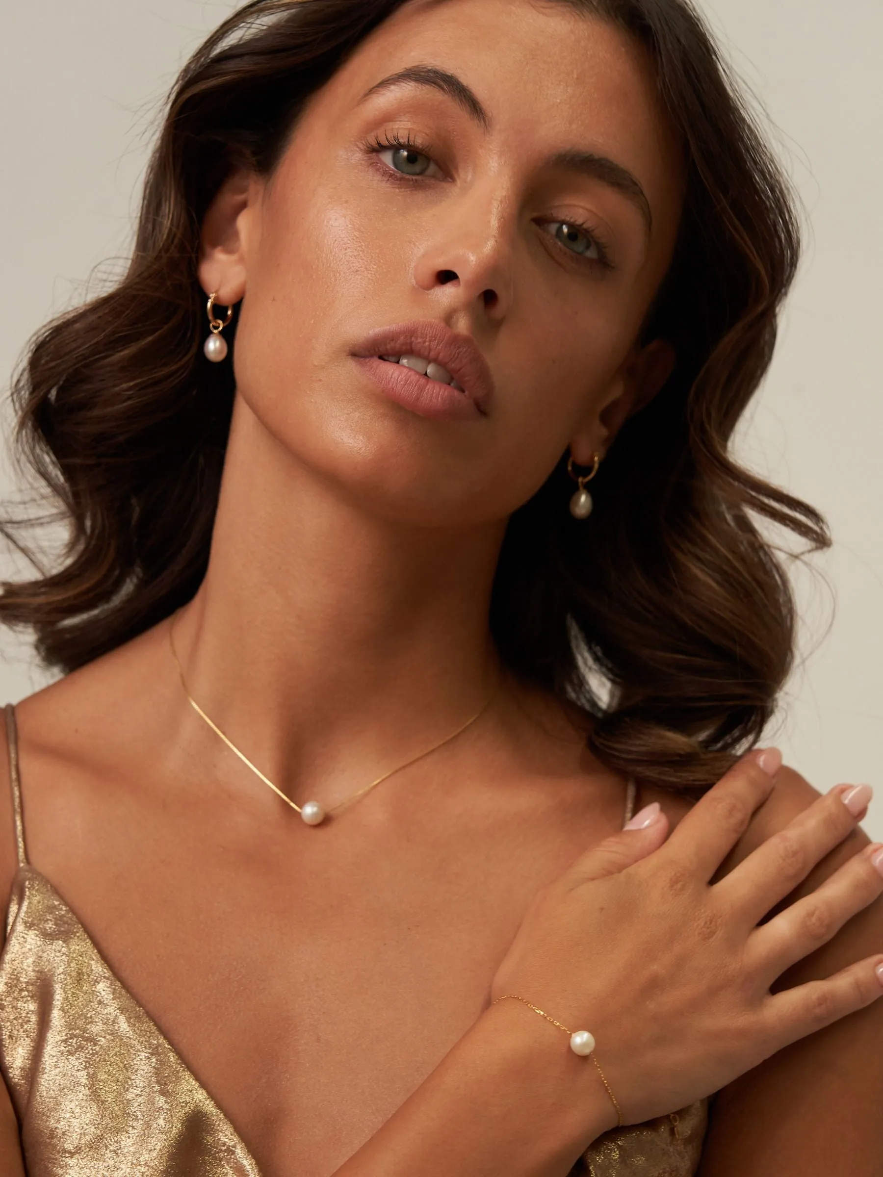 Laura | Adjustable Single Pearl Choker Necklace