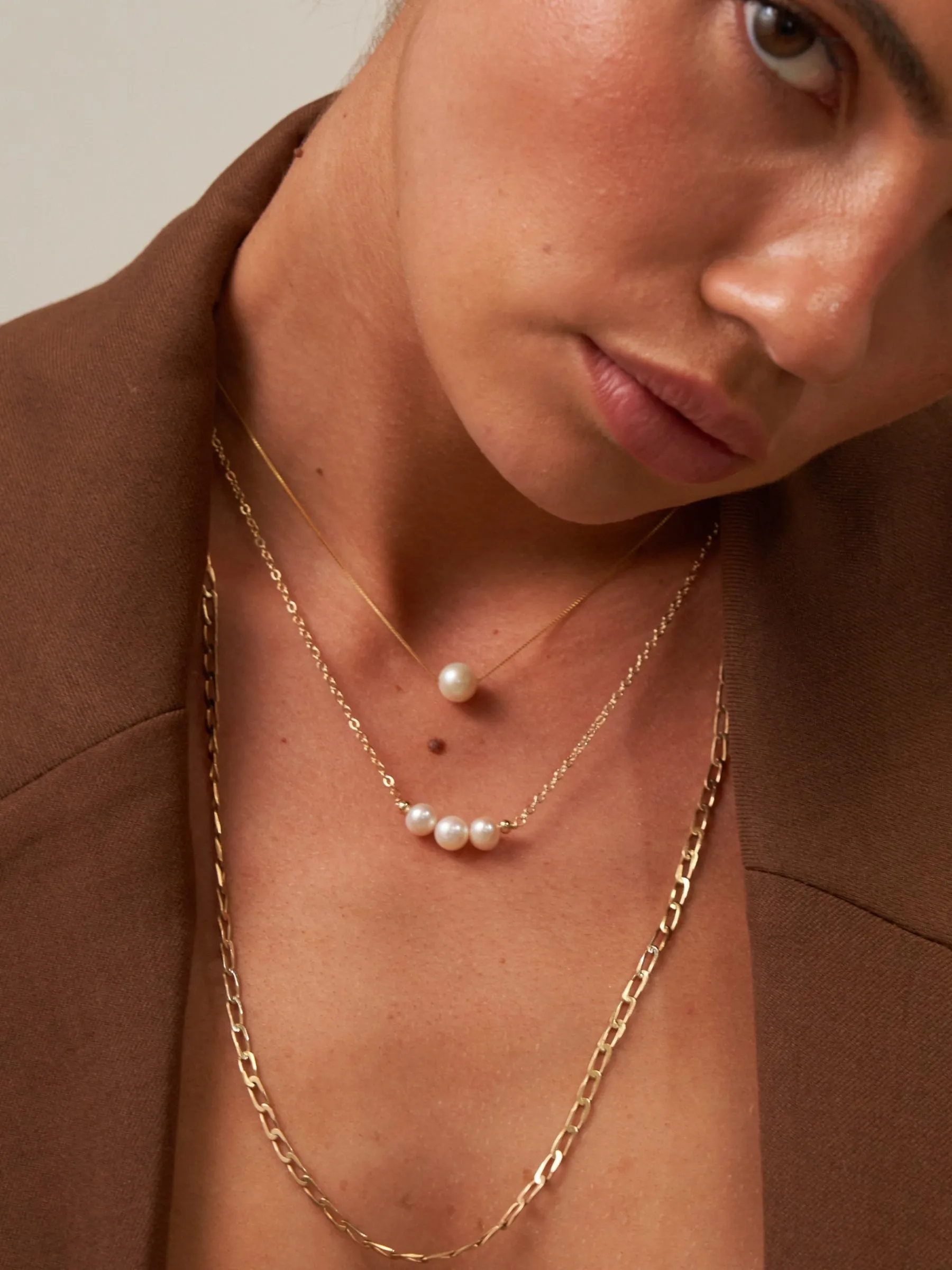 Laura | Adjustable Single Pearl Choker Necklace