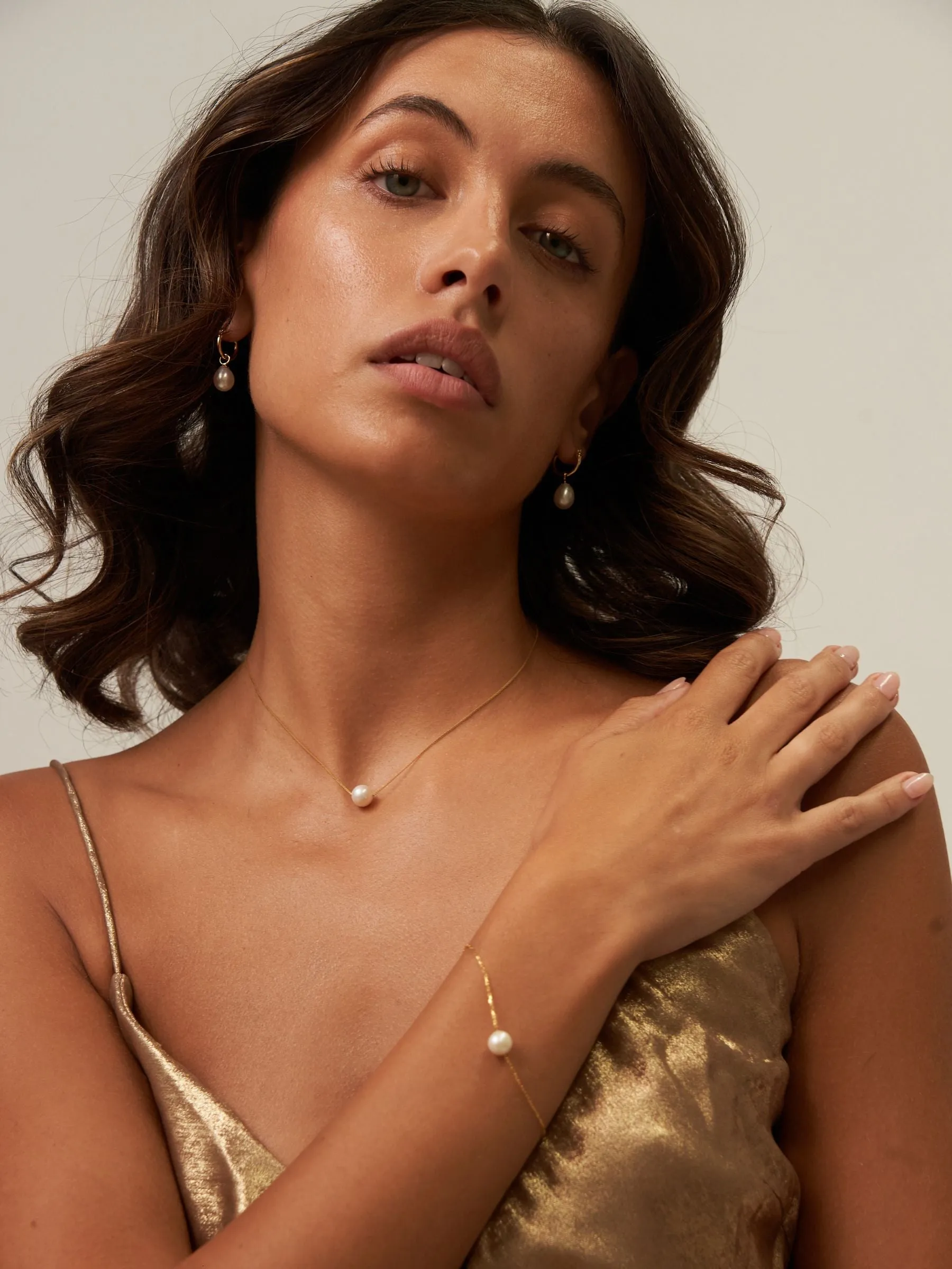 Laura | Adjustable Single Pearl Choker Necklace