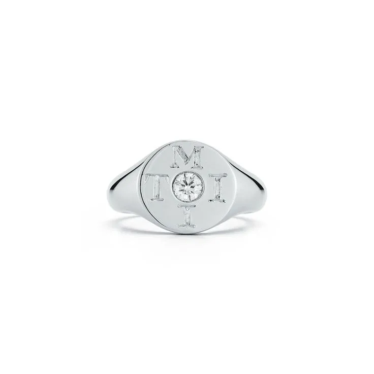 Love Notes Moi et Toi Diamond Pinky Signet Ring