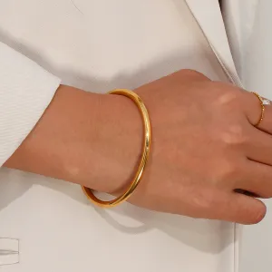Luxe Oval Cuff Bangle