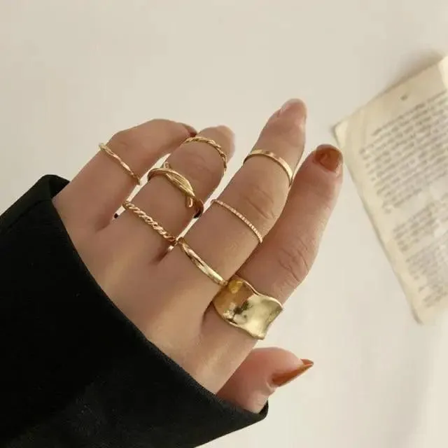 Modern Luxury Ring Set  for Girls Splendid Fashionable Crystal Sun Pearl Rings Set for Women And Girls Gold Color Heart Knuckle Rings - Female