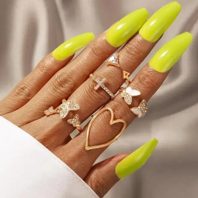 Modern Luxury Ring Set  for Girls Splendid Fashionable Crystal Sun Pearl Rings Set for Women And Girls Gold Color Heart Knuckle Rings - Female