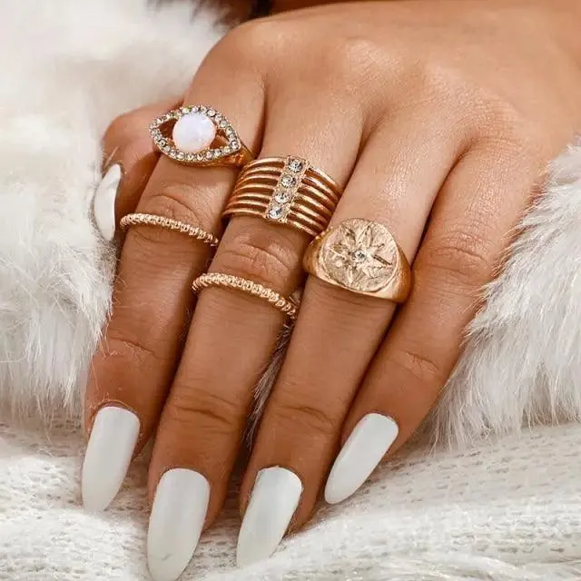 Modern Luxury Ring Set  for Girls Splendid Fashionable Crystal Sun Pearl Rings Set for Women And Girls Gold Color Heart Knuckle Rings - Female